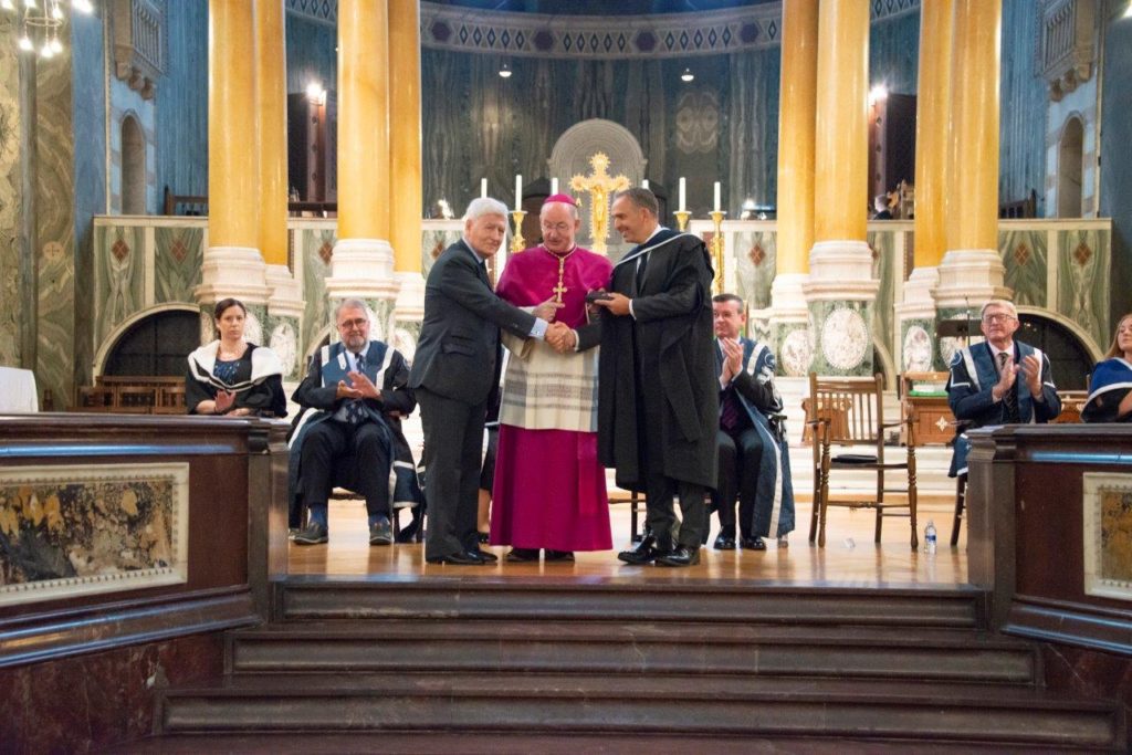 DR CHRISTOPHER MORAN SIR MARK SEDWILL ST MARYS UNIVERSITY BENEDICT MEDAL